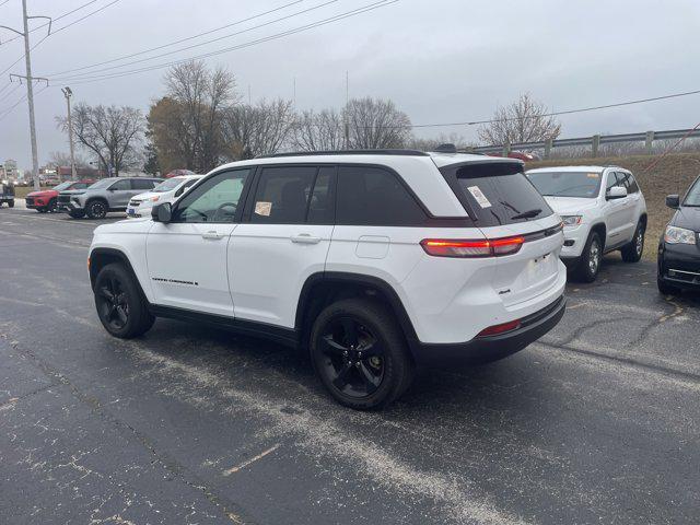 used 2024 Jeep Grand Cherokee car, priced at $32,499