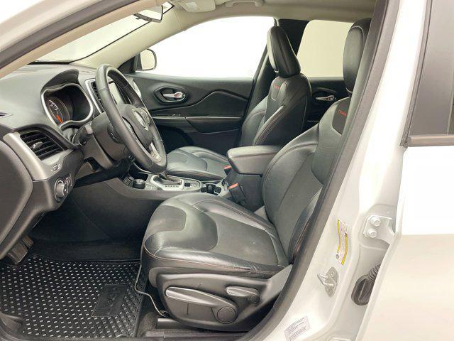 used 2016 Jeep Cherokee car, priced at $11,857