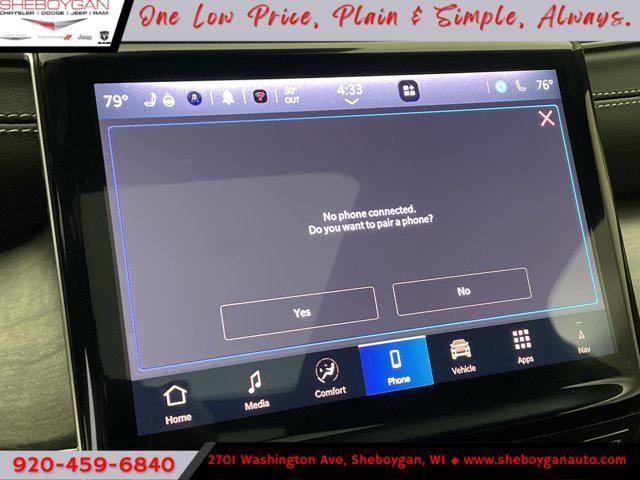 new 2025 Jeep Grand Cherokee car, priced at $51,001