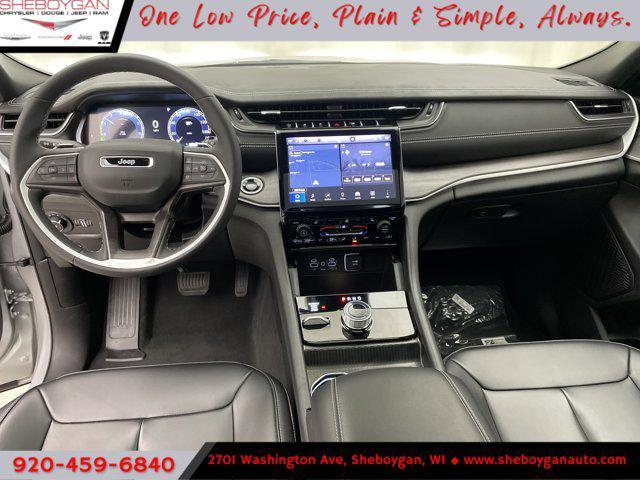 new 2025 Jeep Grand Cherokee car, priced at $51,001