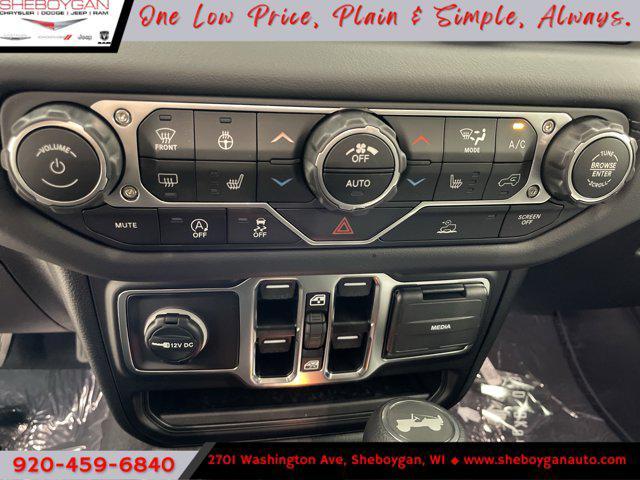 new 2025 Jeep Wrangler car, priced at $54,696