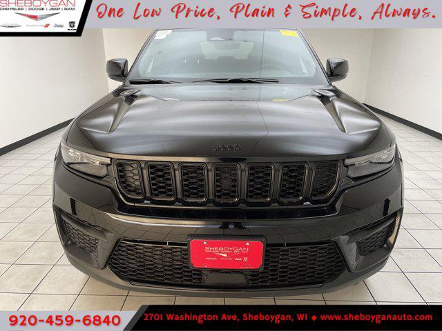 new 2025 Jeep Grand Cherokee car, priced at $46,302