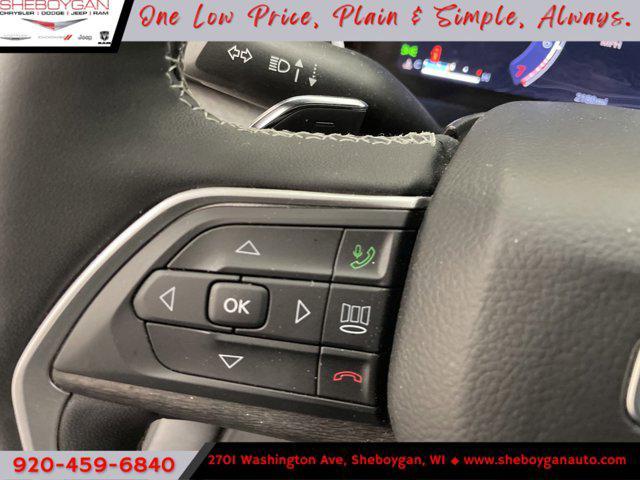 new 2025 Jeep Grand Cherokee car, priced at $47,515