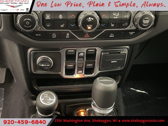 new 2025 Jeep Gladiator car, priced at $45,764