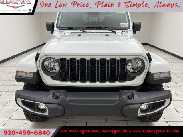 new 2025 Jeep Gladiator car, priced at $45,764
