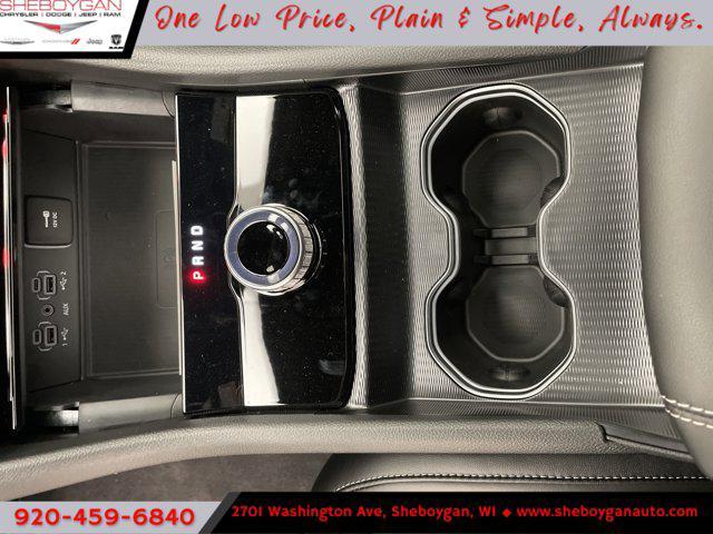 new 2025 Jeep Grand Cherokee L car, priced at $49,525