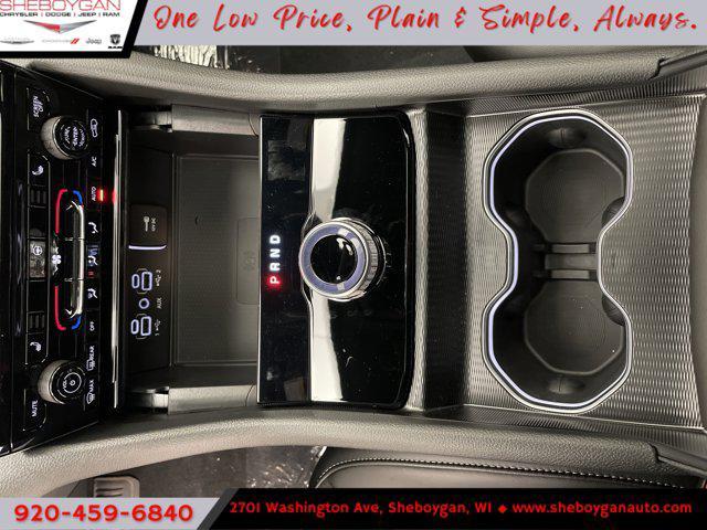 new 2025 Jeep Grand Cherokee car, priced at $45,306