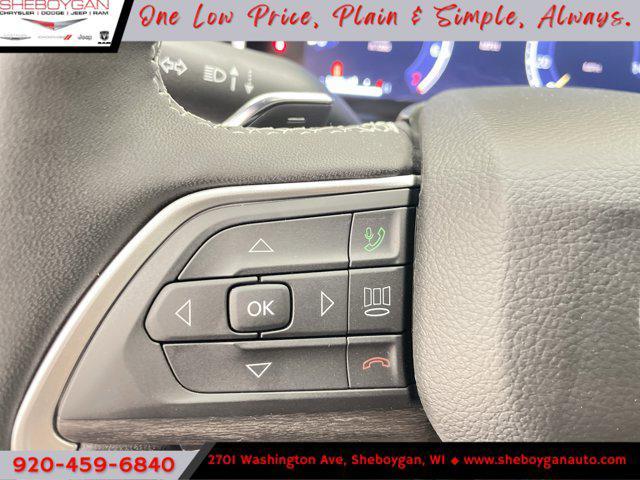 new 2025 Jeep Grand Cherokee car, priced at $46,442