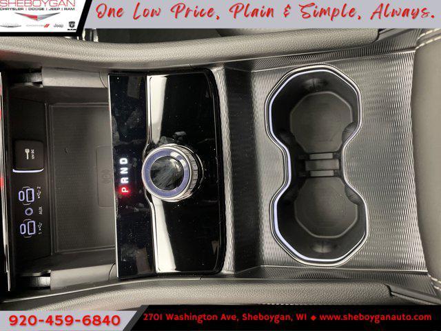 new 2025 Jeep Grand Cherokee L car, priced at $45,089