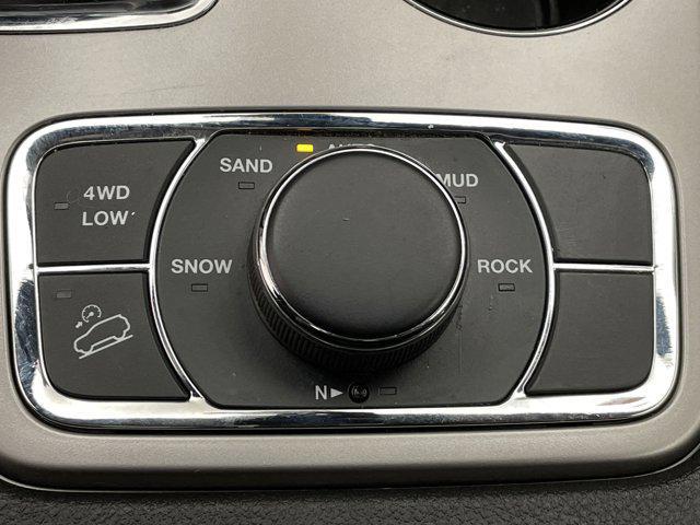 used 2022 Jeep Grand Cherokee car, priced at $30,915
