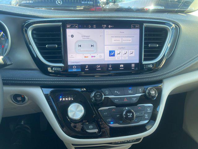 used 2024 Chrysler Pacifica car, priced at $41,499