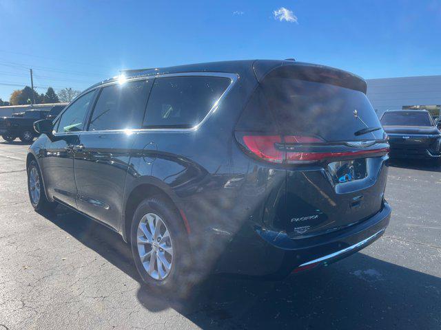 used 2024 Chrysler Pacifica car, priced at $41,499