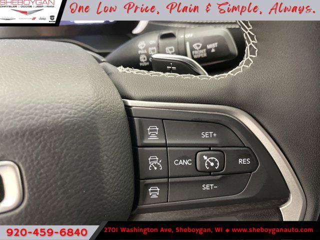 new 2025 Jeep Grand Cherokee car, priced at $44,178