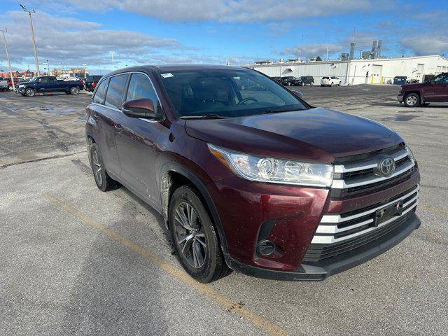 used 2019 Toyota Highlander car, priced at $23,477