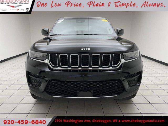 new 2024 Jeep Grand Cherokee car, priced at $42,445