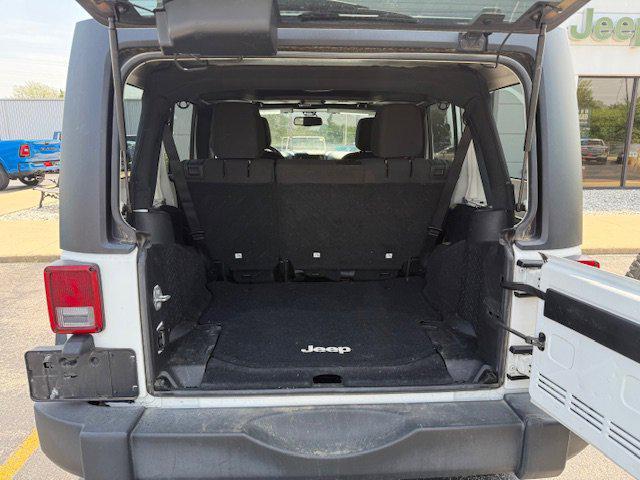 used 2015 Jeep Wrangler Unlimited car, priced at $16,249