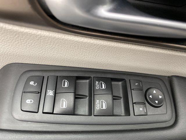 used 2018 Chrysler Pacifica car, priced at $12,749