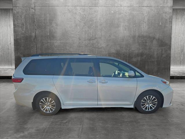 used 2020 Toyota Sienna car, priced at $32,556