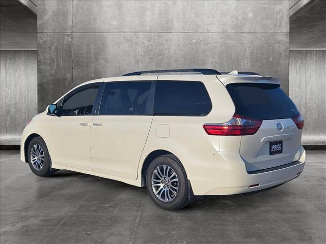 used 2020 Toyota Sienna car, priced at $32,556