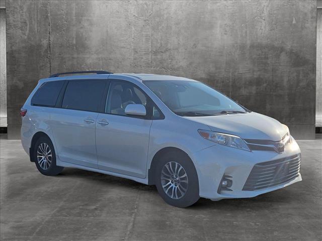 used 2020 Toyota Sienna car, priced at $32,556