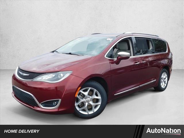 used 2020 Chrysler Pacifica car, priced at $15,556