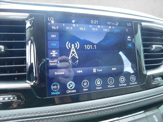 used 2020 Chrysler Pacifica car, priced at $15,556