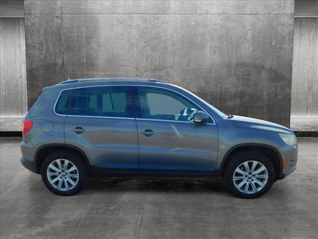 used 2009 Volkswagen Tiguan car, priced at $5,357