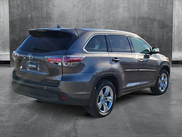 used 2016 Toyota Highlander car, priced at $22,357