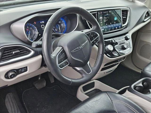 used 2022 Chrysler Pacifica car, priced at $18,995