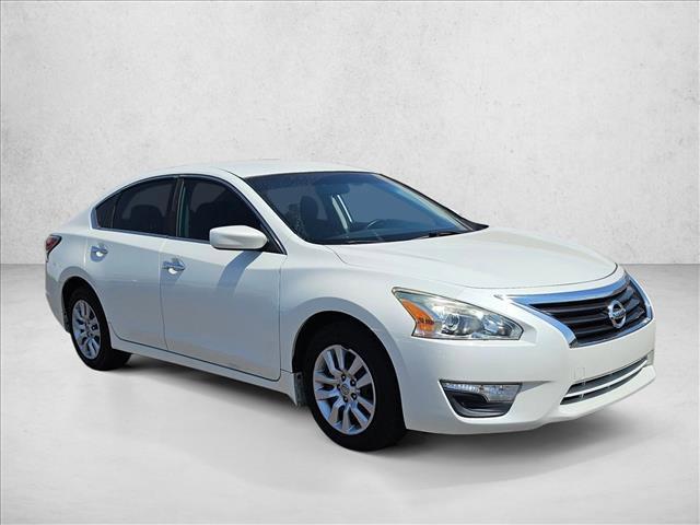 used 2014 Nissan Altima car, priced at $7,995