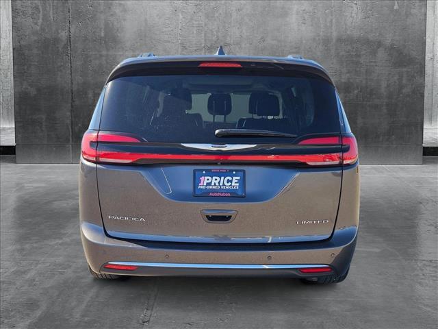 used 2022 Chrysler Pacifica car, priced at $20,556