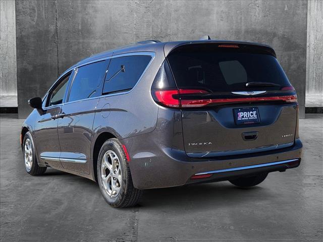 used 2022 Chrysler Pacifica car, priced at $20,556