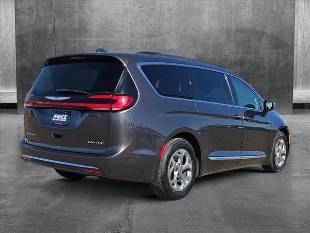 used 2022 Chrysler Pacifica car, priced at $20,556