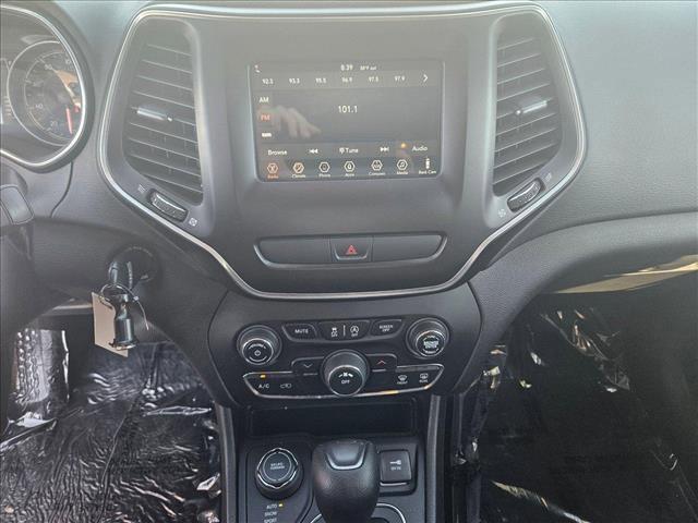 used 2019 Jeep Cherokee car, priced at $15,755