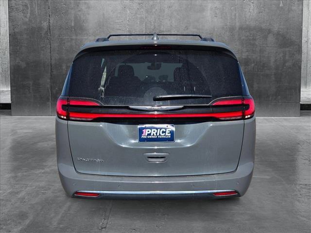 used 2022 Chrysler Pacifica car, priced at $20,762