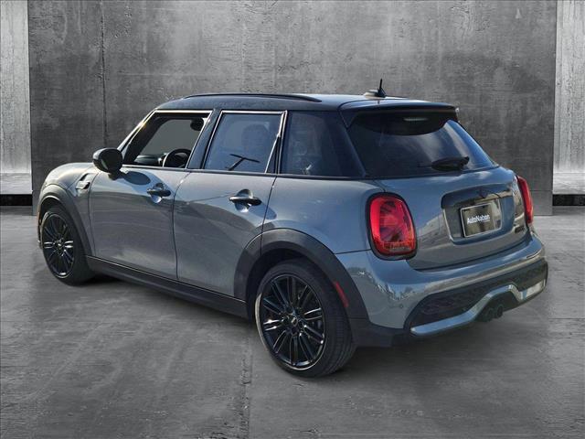 used 2022 MINI Hardtop car, priced at $20,482