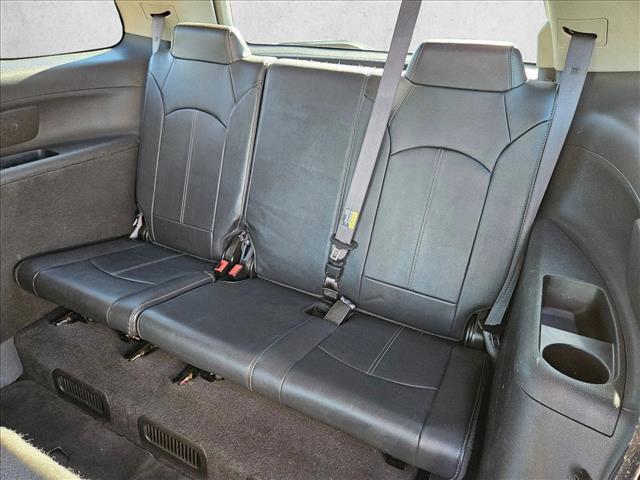 used 2015 GMC Acadia car, priced at $7,995