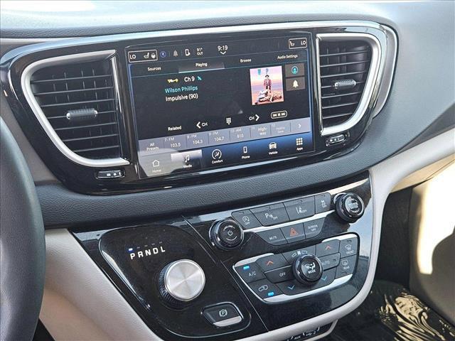 used 2023 Chrysler Pacifica car, priced at $23,357
