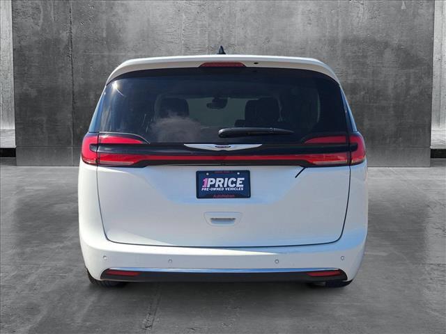 used 2023 Chrysler Pacifica car, priced at $23,357