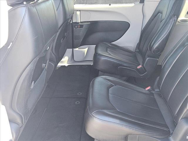 used 2023 Chrysler Pacifica car, priced at $23,357
