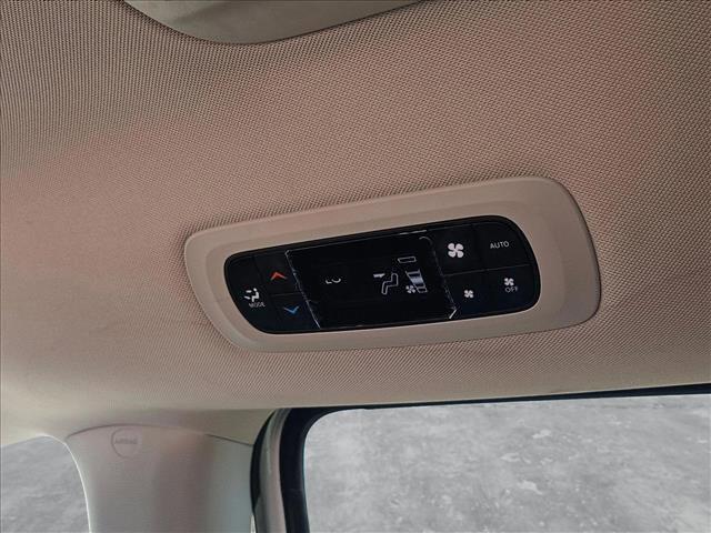 used 2023 Chrysler Pacifica car, priced at $23,357