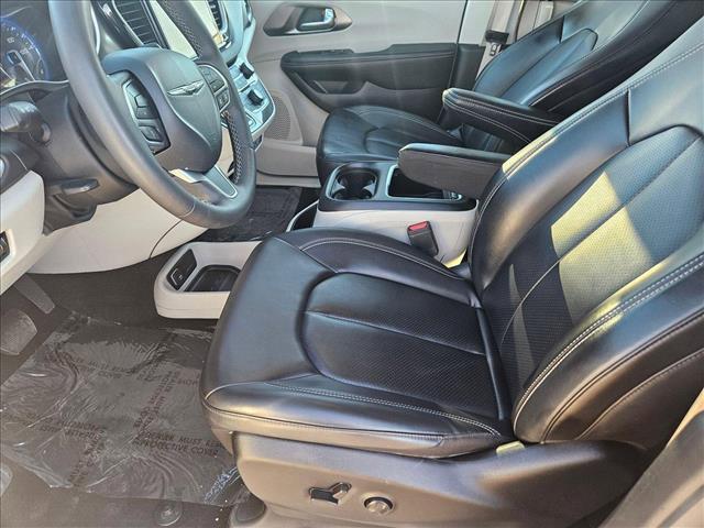 used 2023 Chrysler Pacifica car, priced at $23,762