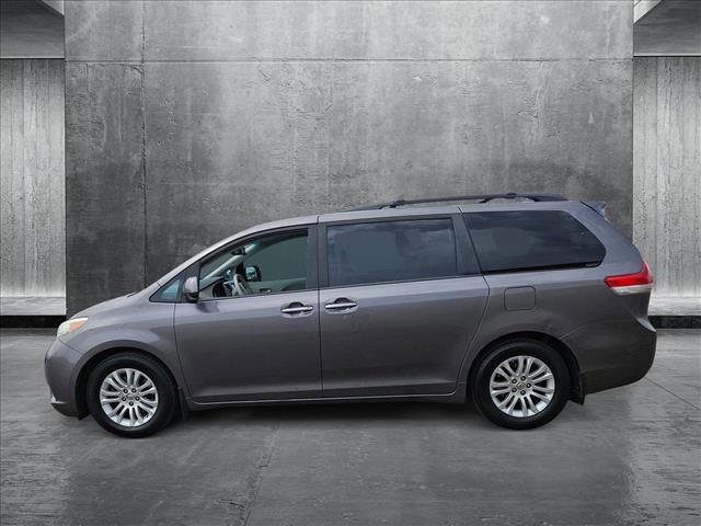 used 2014 Toyota Sienna car, priced at $11,549