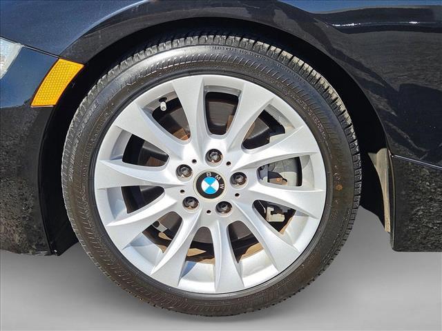 used 2006 BMW Z4 car, priced at $11,900