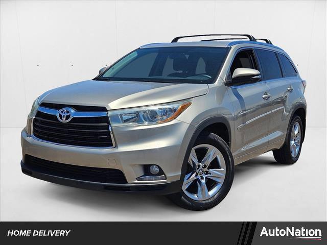 used 2016 Toyota Highlander car, priced at $20,995