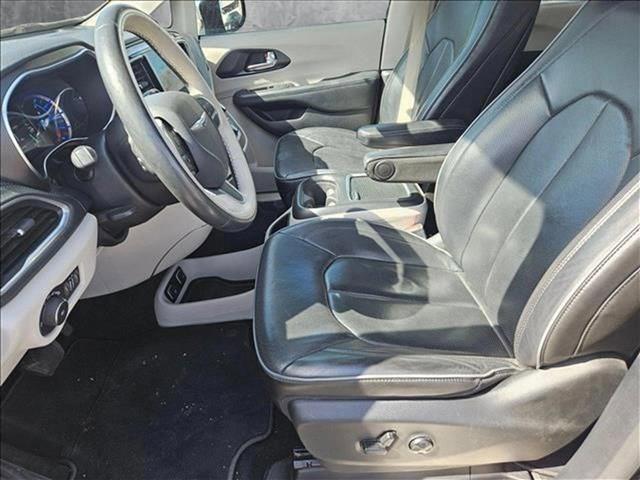 used 2020 Chrysler Pacifica Hybrid car, priced at $22,898