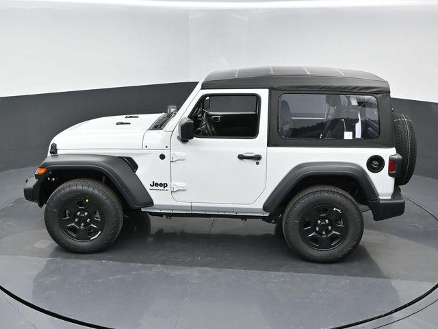 new 2025 Jeep Wrangler car, priced at $34,355