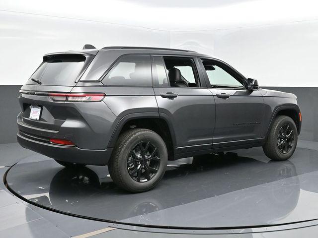 new 2025 Jeep Grand Cherokee car, priced at $46,530