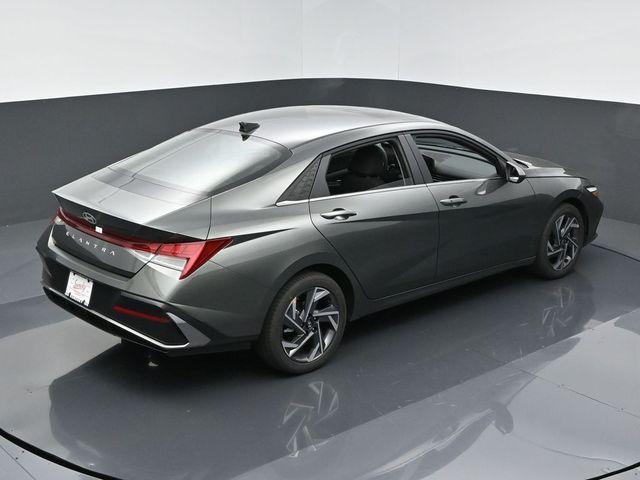 new 2025 Hyundai Elantra car, priced at $27,245