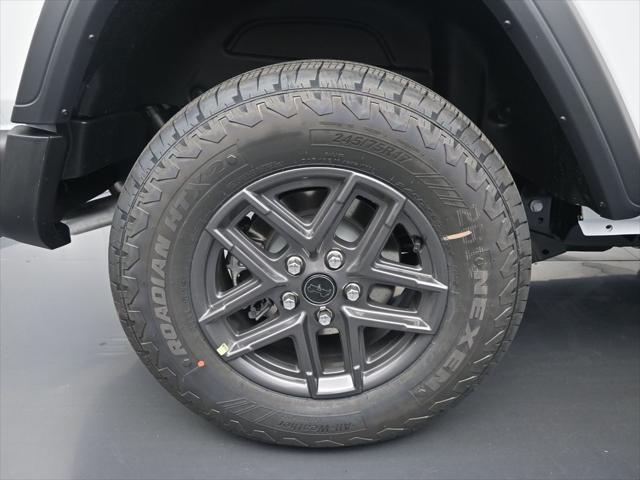 new 2025 Jeep Wrangler car, priced at $37,645